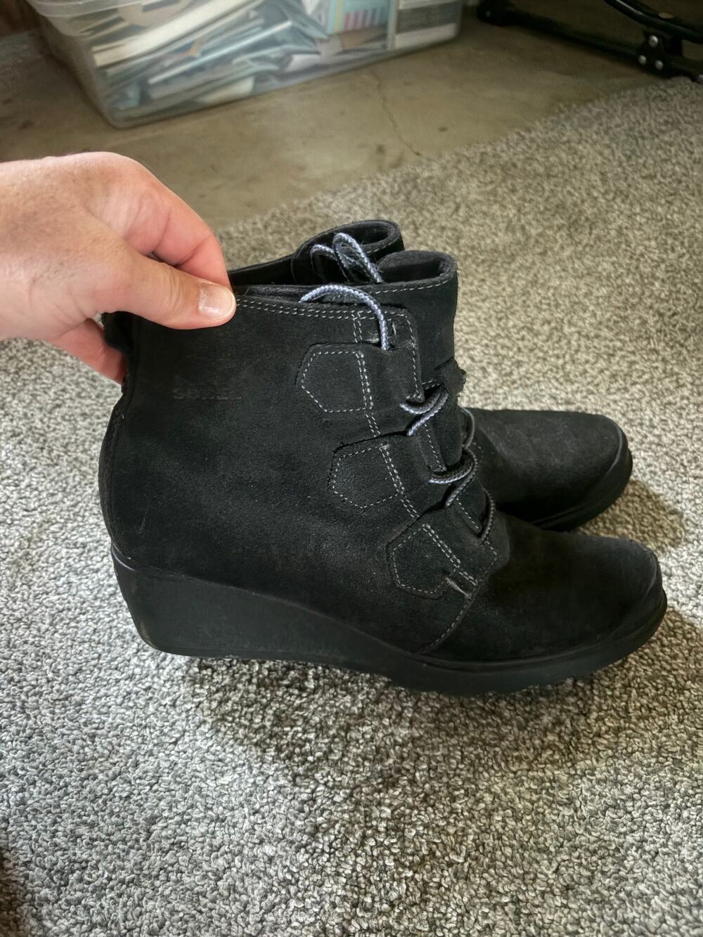 Sorel womens 9.5 black wedge heels
